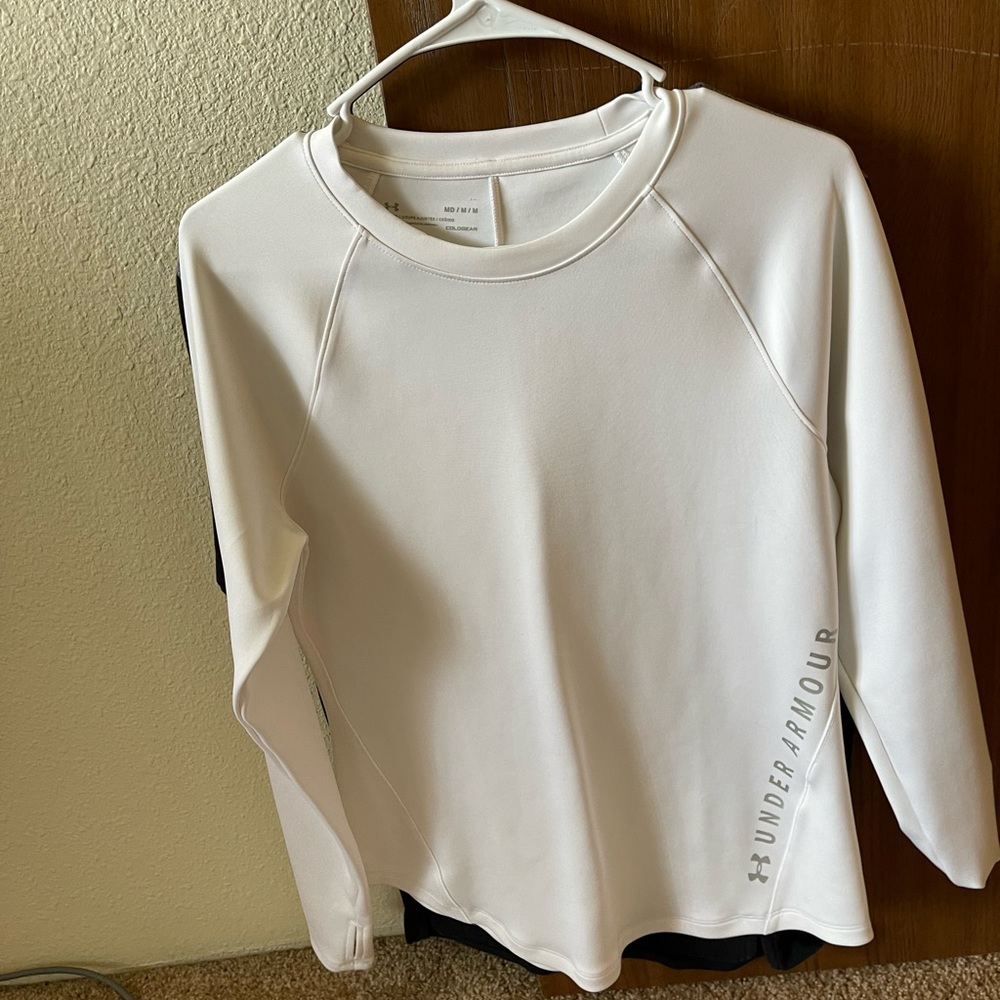 Underarmor workout shirt.